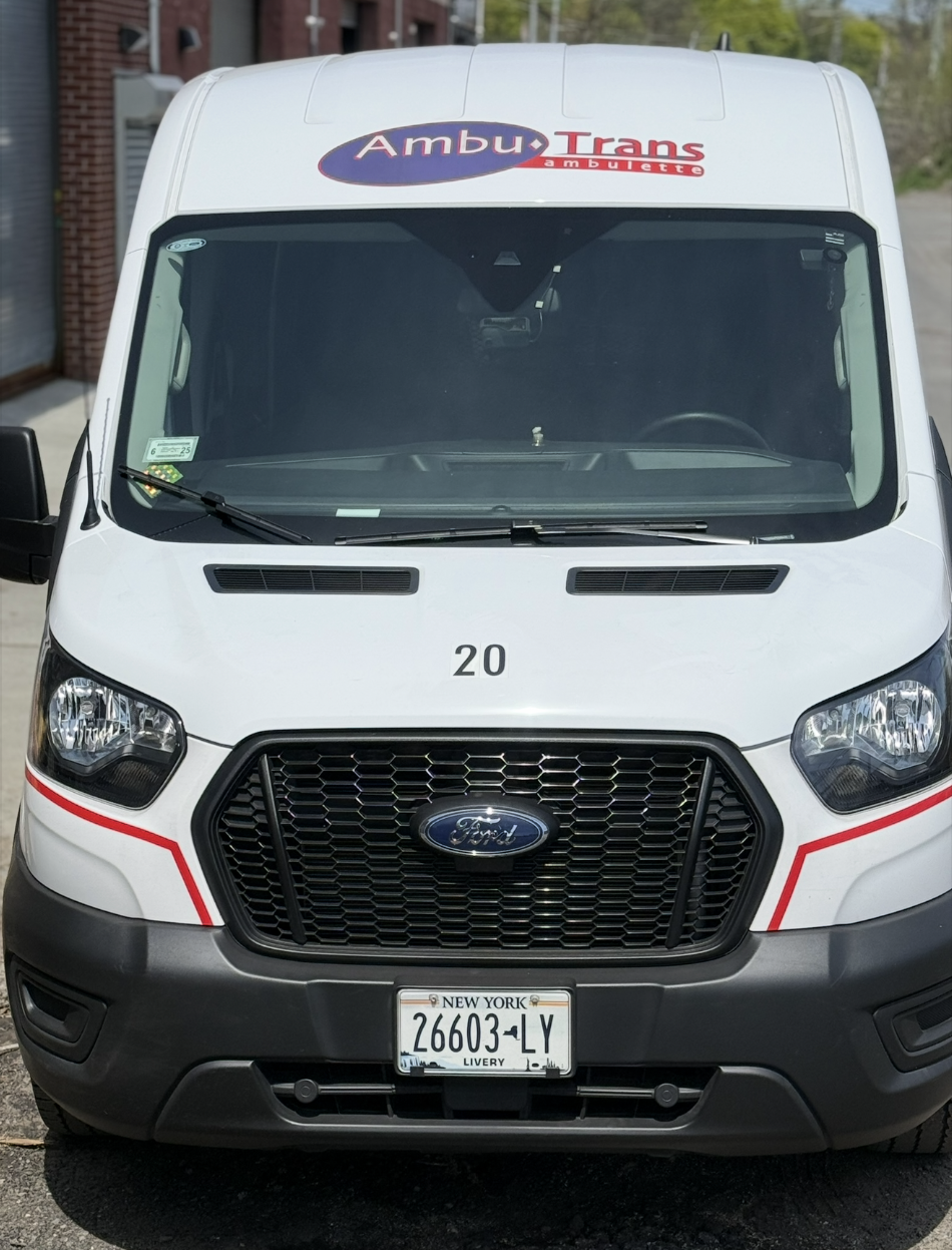 Ambu-Trans Ford Transit 350 — front view